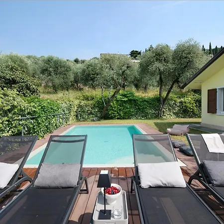 Savi View And Pool Villa Torri Del Benaco